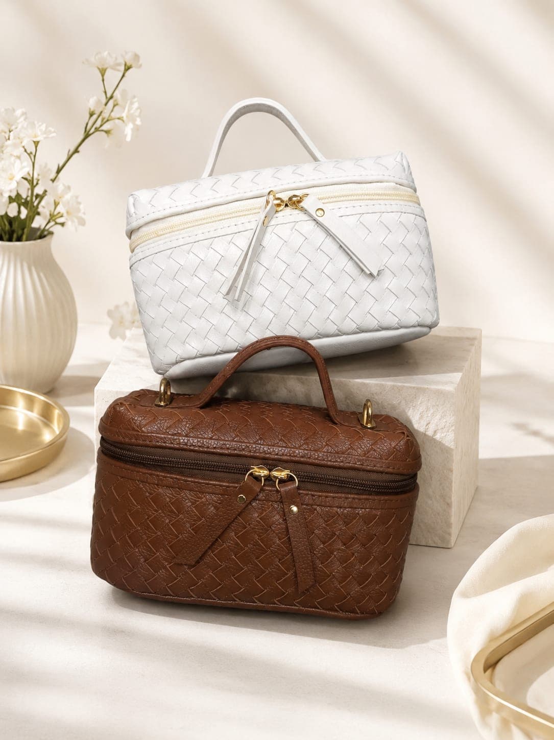Bolsa beg inspiração botega couro legítimo